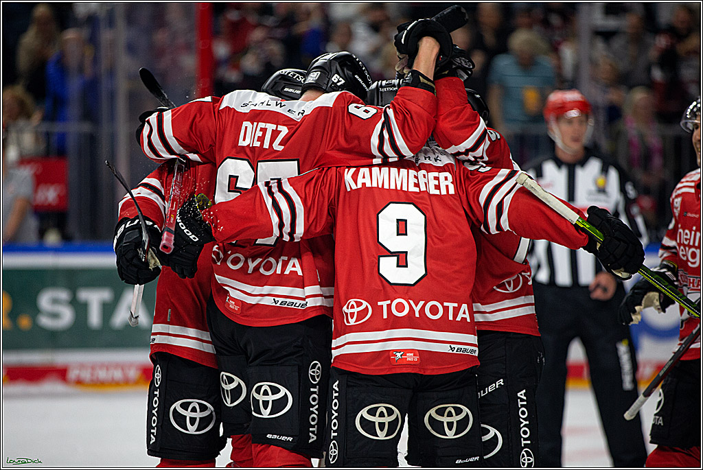 PENNY DEL; Koelner Haie- EHC Muenchen; Koeln, 15.09.2022